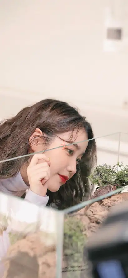 4kIU壁纸 - 韩国 - 手机壁纸 - wallpaper「哲风壁纸」