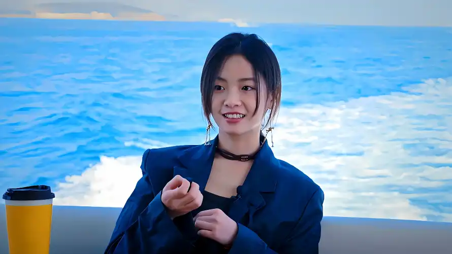 5k女演员壁纸-李庚希壁纸和-热门的壁纸「哲风壁纸」