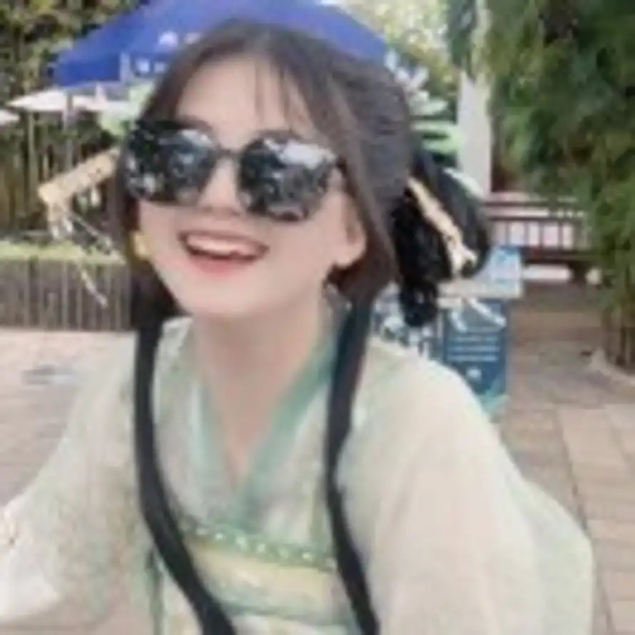 🥀的头像