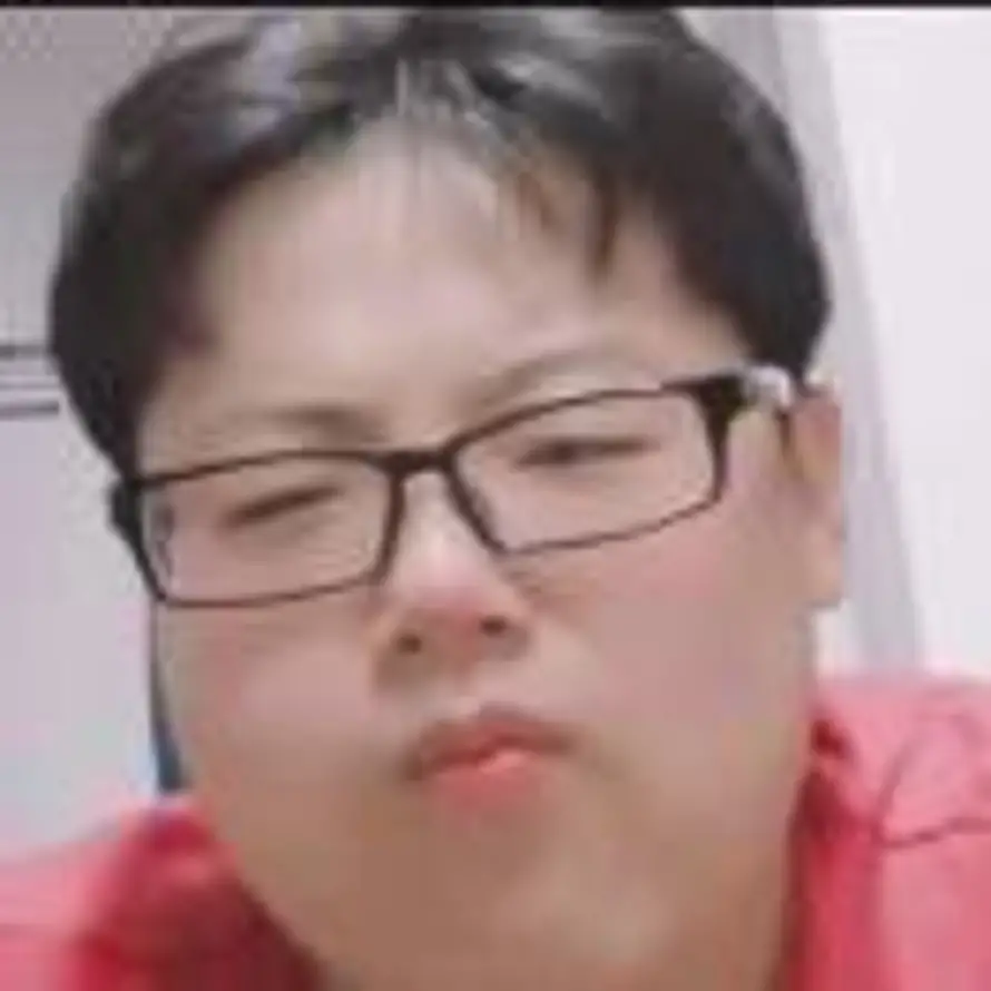 哎呦爱鼬的头像