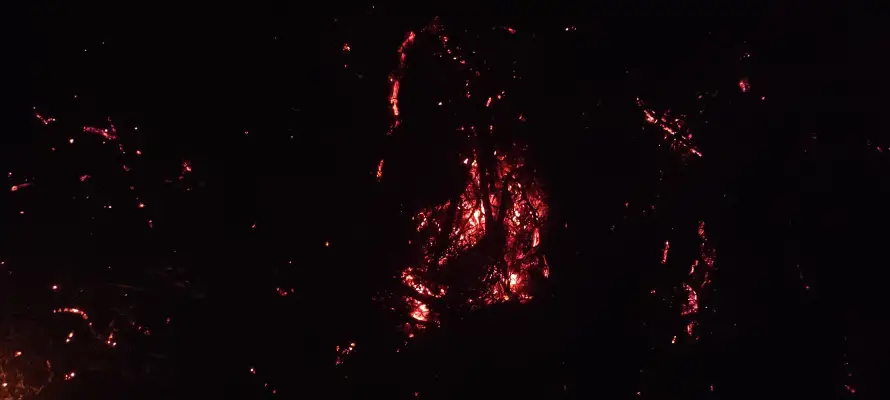 5k黑夜壁纸-火壁纸和-免费下载「哲风壁纸」