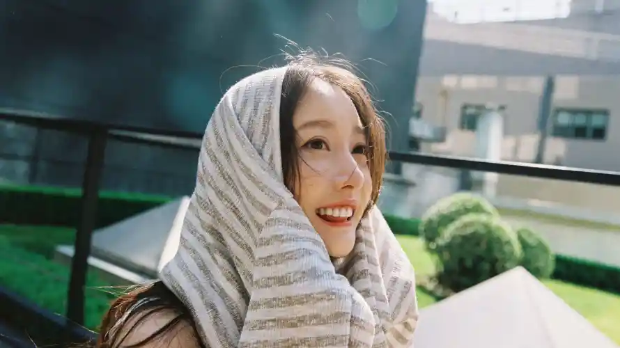 4k女明星壁纸-姜贞羽和-壁纸推荐「哲风壁纸」
