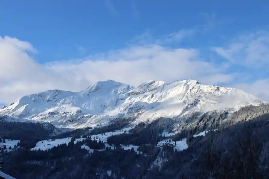 2k冬天壁纸-雪山 - -壁纸分享「哲风壁纸」