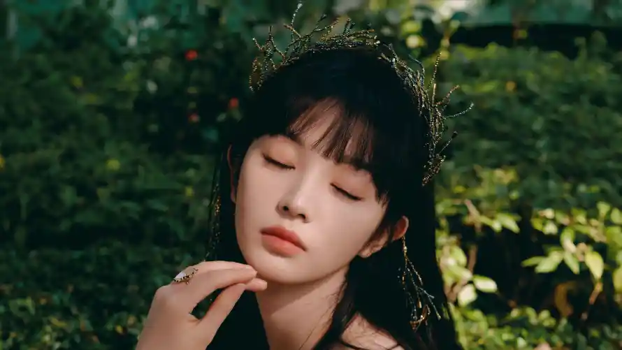 9k花环壁纸-女明星和田曦薇-壁纸分享「哲风壁纸」