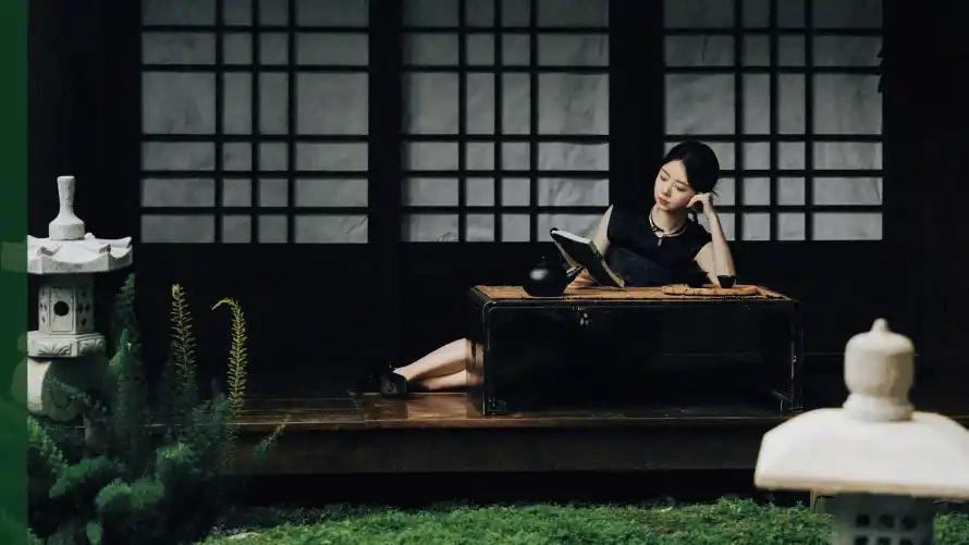 3k女明星壁纸-谭松韵壁纸和优雅读书-壁纸分享「哲风壁纸」