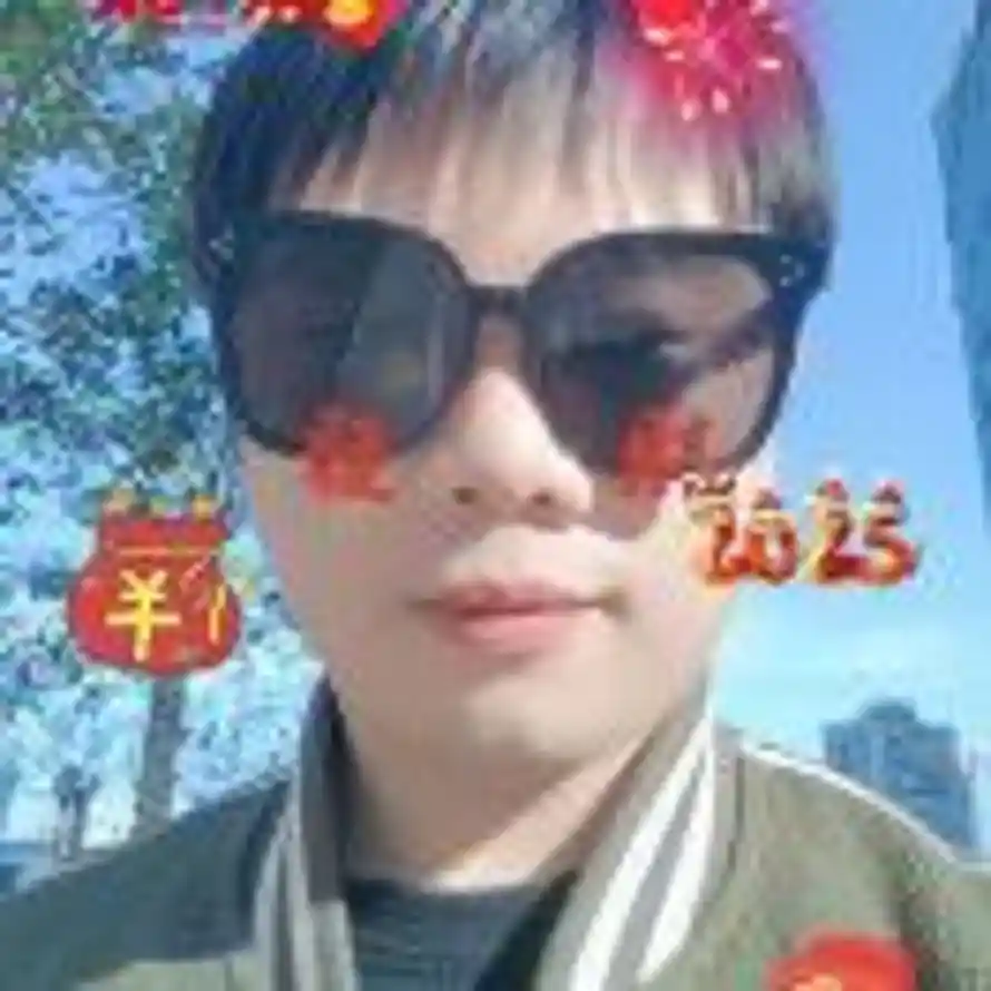 伍羽熙的头像