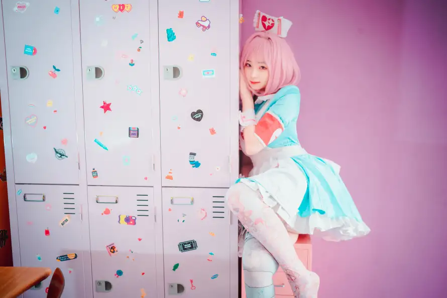 6k少女壁纸-储物柜壁纸和美女-cosplay「哲风壁纸」