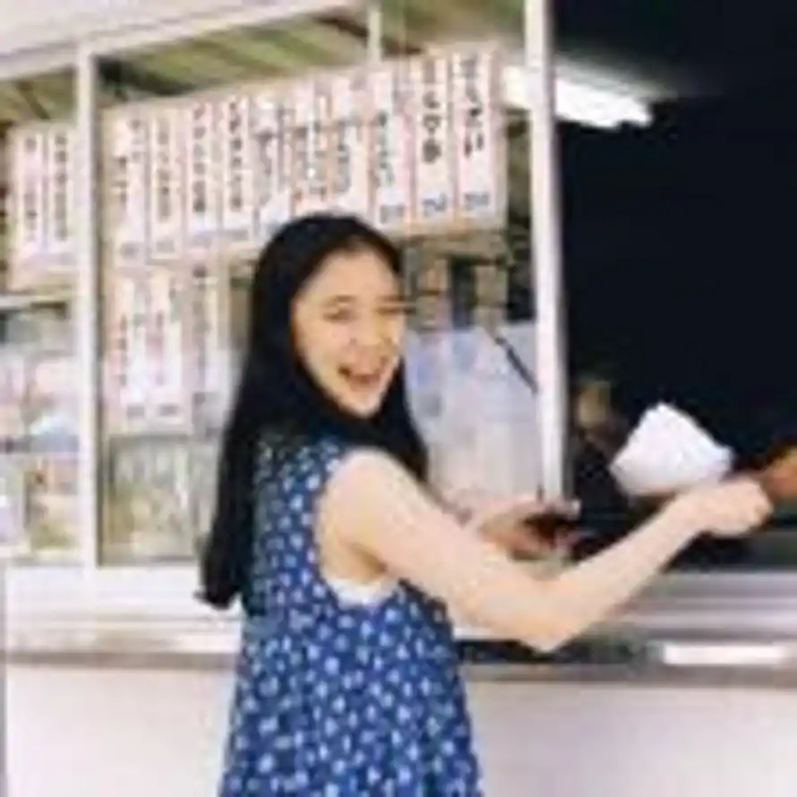 盯鞋摇脑子的头像