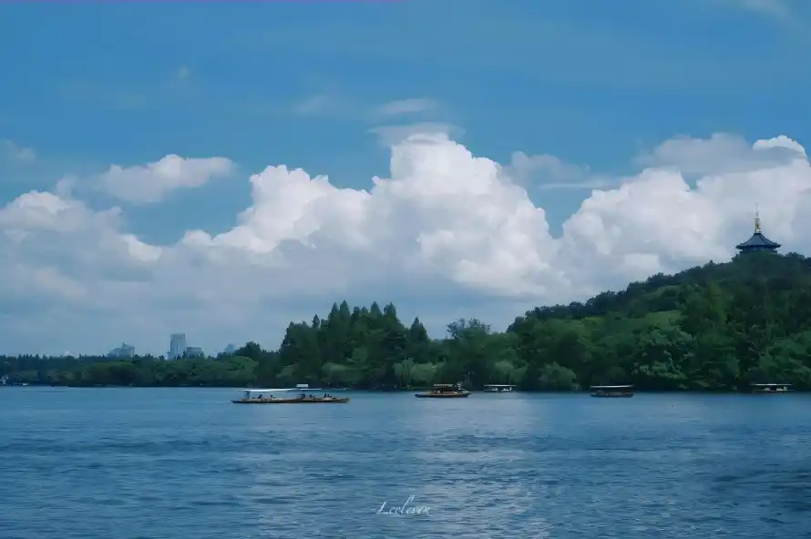 5k晴天壁纸-蓝调壁纸和美景-热门的壁纸「哲风壁纸」
