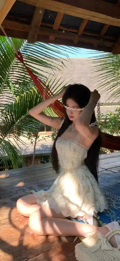 4k休闲壁纸 - 户外 - 美女 - 长发「哲风壁纸」