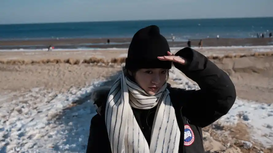 2k冬装壁纸-女明星 - 雪景-热门的壁纸「哲风壁纸」