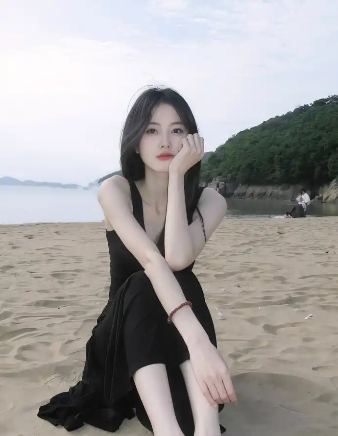 4k沙滩壁纸 - 海边 - 美女 - 黑色「哲风壁纸」