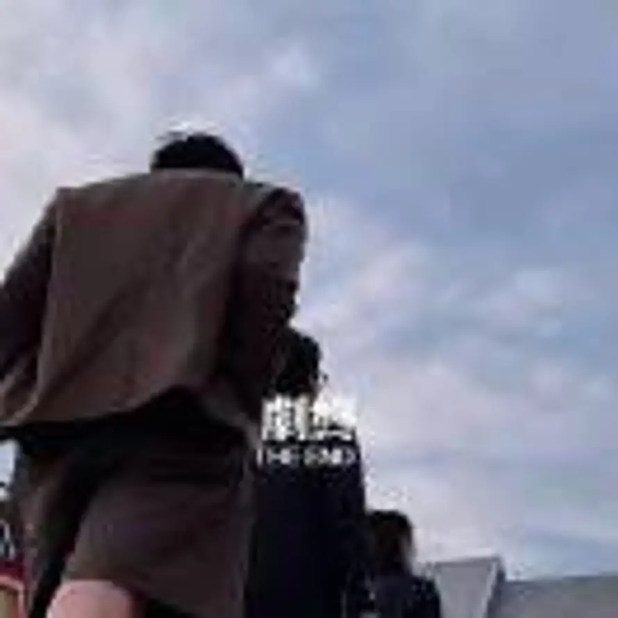 编号9527的头像