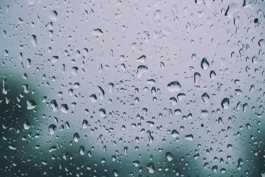 6k下雨壁纸-雨滴 - 雨幕-免费下载「哲风壁纸」