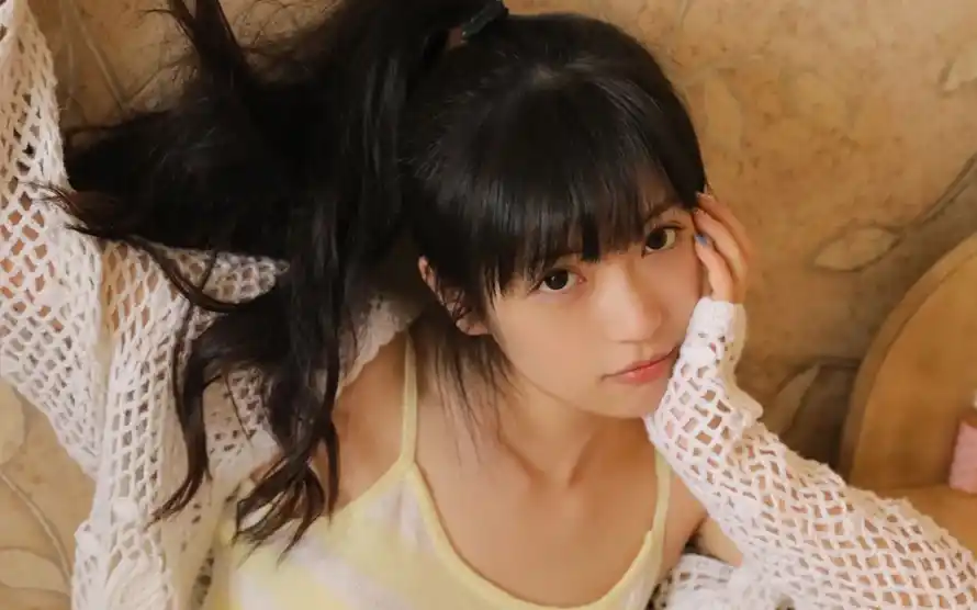 2k可爱壁纸-可爱美女壁纸和美女-居家写真壁纸推荐「哲风壁纸」