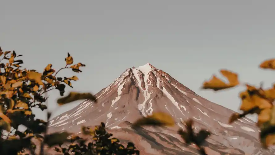 3k自然壁纸-秋季摄影和风景-秋日山峰壁纸分享「哲风壁纸」