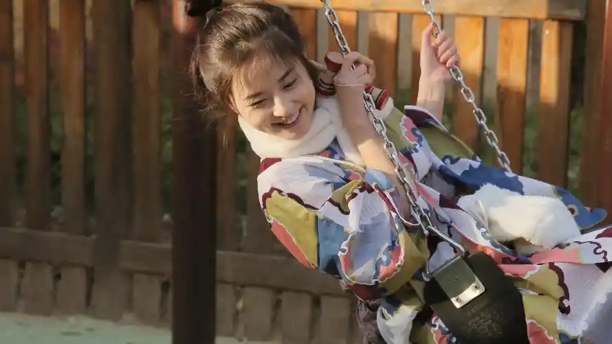 4k可爱壁纸-可爱美女和美女-和服美女壁纸推荐「哲风壁纸」