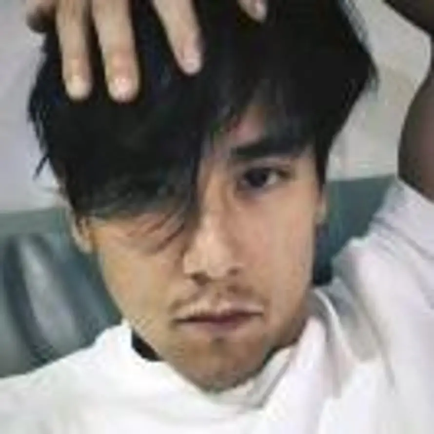 A不是彭于晏的头像