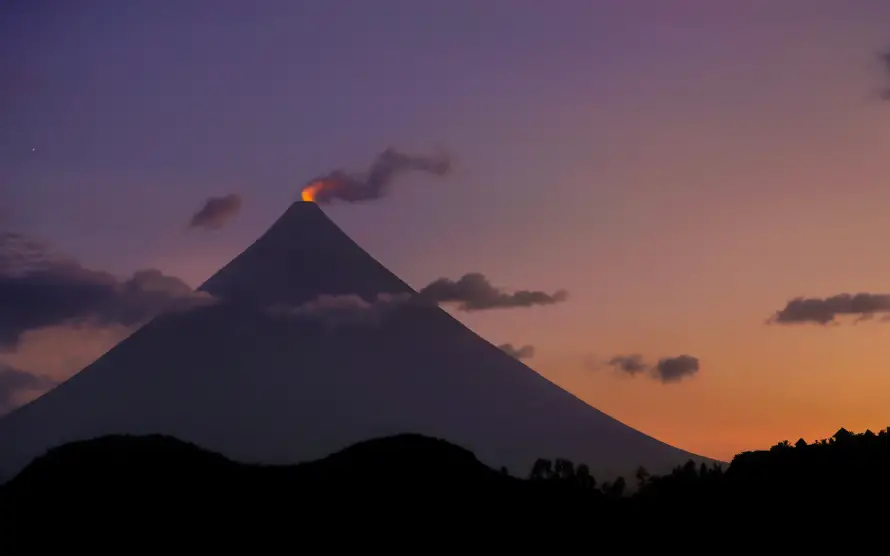 5k日暮壁纸-日暮火山和火山-日暮烟雾免费下载「哲风壁纸」