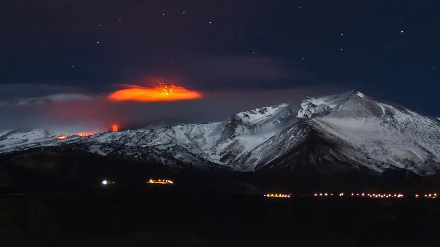 4k夜景壁纸-夜色风光与星空-自然景观免费下载「哲风壁纸」