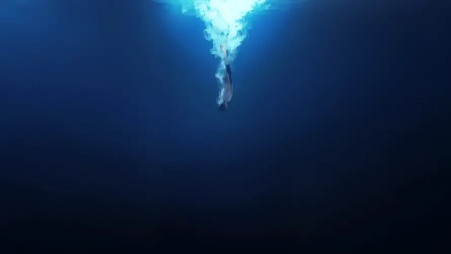4k坠海壁纸-人物剪影 - 海洋-水下场景免费下载「哲风壁纸」