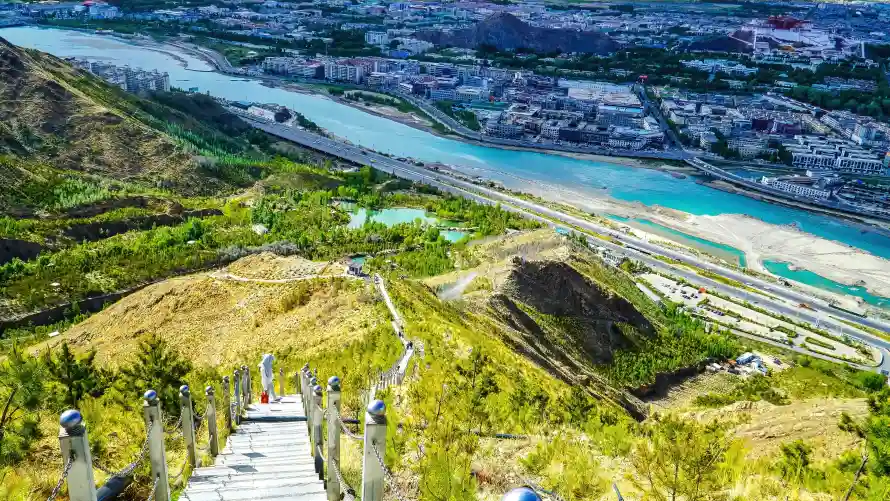 3k山川壁纸-旅行胜地 - 拉萨-自然风光免费下载「哲风壁纸」