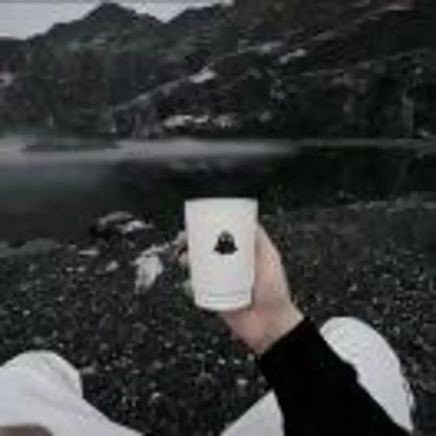 沿途南行的头像