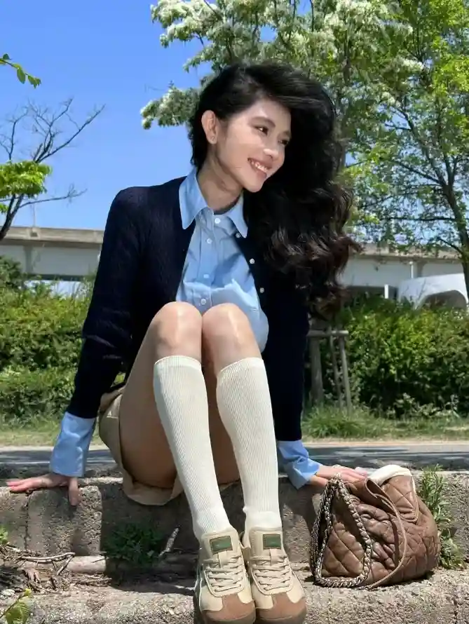 4k户外壁纸 - 清新 - 石阶 - 青春「哲风壁纸」