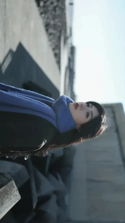 4k户外壁纸 - 真人 - 氛围感 - 现代建筑「哲风壁纸」