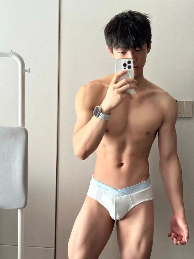 4k浴室壁纸 - 男 - 男性 - 肌肉「哲风壁纸」