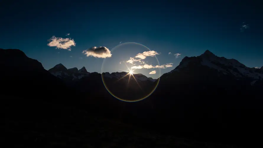 4k日出壁纸 - 曙光 - 蓝天 - 山脉剪影「哲风壁纸」