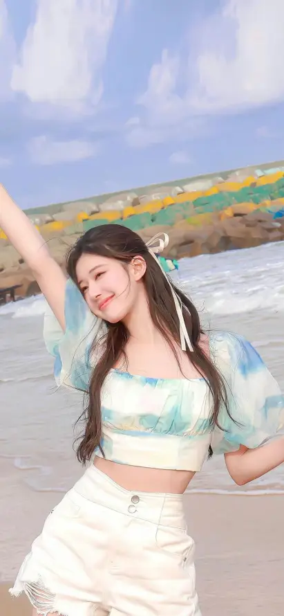 4k夏日壁纸 - 沙滩 - 海浪 - 海边「哲风壁纸」