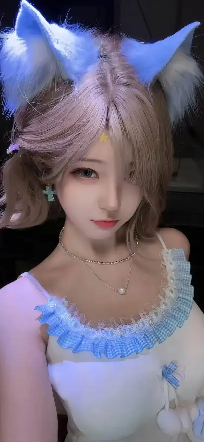 4k可爱壁纸 - 蓝狐耳 - 蓝白裙 - 手机壁纸「哲风壁纸」