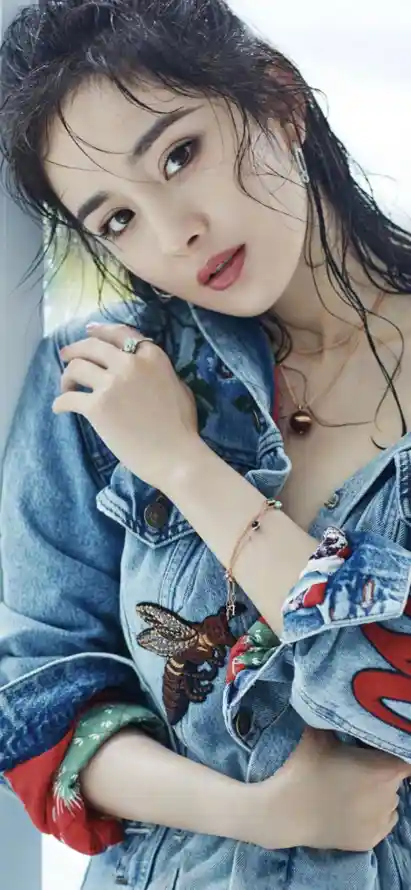 4k刺绣壁纸 - 时尚 - 迷人 - 手机壁纸「哲风壁纸」