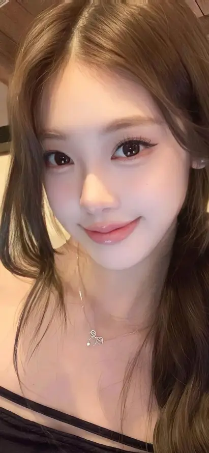 4k甜美壁纸 - 长发 - 露肩 - 项链「哲风壁纸」