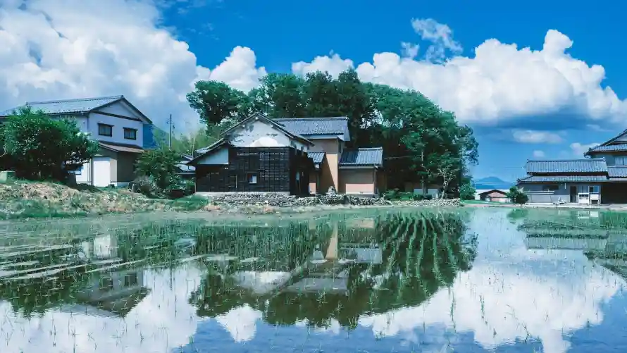 4k乡村壁纸 - 倒影 - 房屋 - 白云「哲风壁纸」 4k乡村壁纸 - 倒影 - 房屋 - 白云「哲风壁纸」