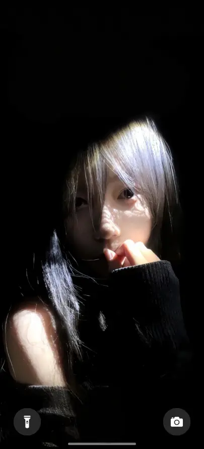 1k美女壁纸-暗黑系与黑色-暗色背景热门的壁纸「哲风壁纸」