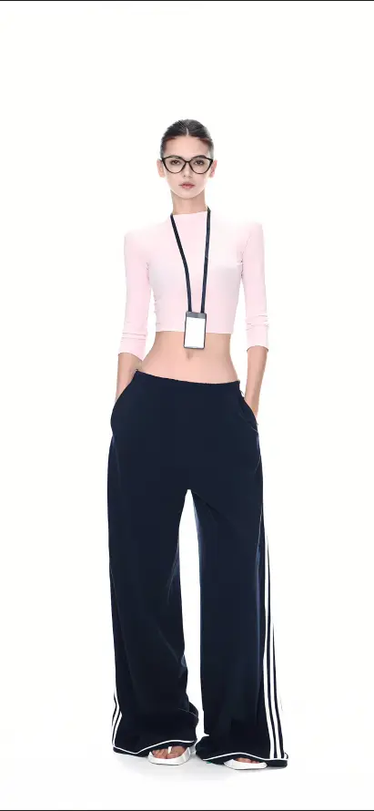 4k欧美壁纸 - 眼镜 - 简约 - 条纹裤「哲风壁纸」