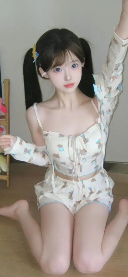 4k甜美壁纸 - 双马尾 - 室内背景 - 居家穿搭「哲风壁纸」