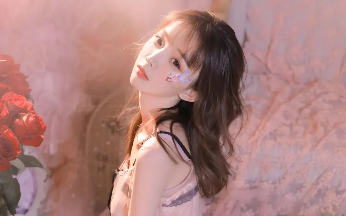 5k美女壁纸｜小清新背景图片 - 唯美少女「哲风壁纸」