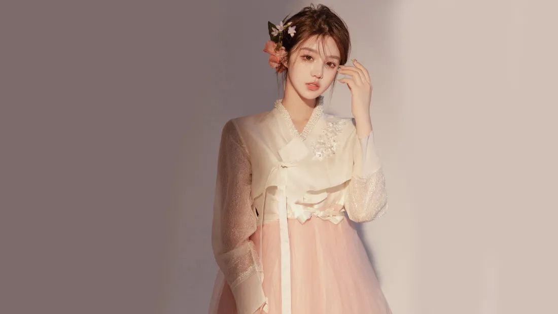 4k美女汉服壁纸｜古风背景图片 - 优雅佳人「哲风壁纸」