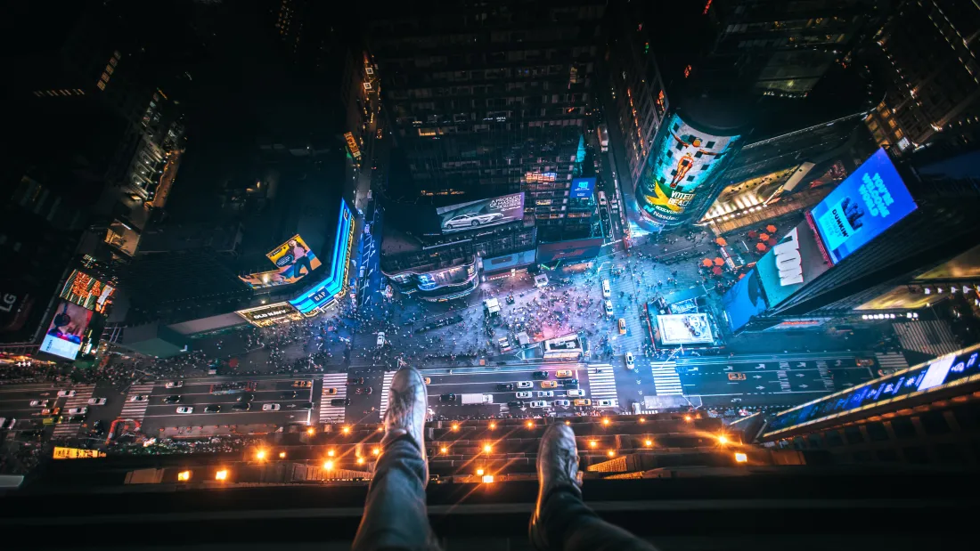 5k赛博朋克城市壁纸｜未来风景背景图片 - 炫酷夜景「哲风壁纸」