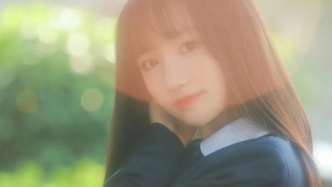 2k清纯少女壁纸｜校园清新背景图片 - 阳光「哲风壁纸」