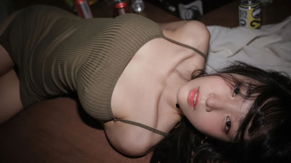 6k(纯欲私房｜男朋视角背景图片 - 卧室)「哲风壁纸」