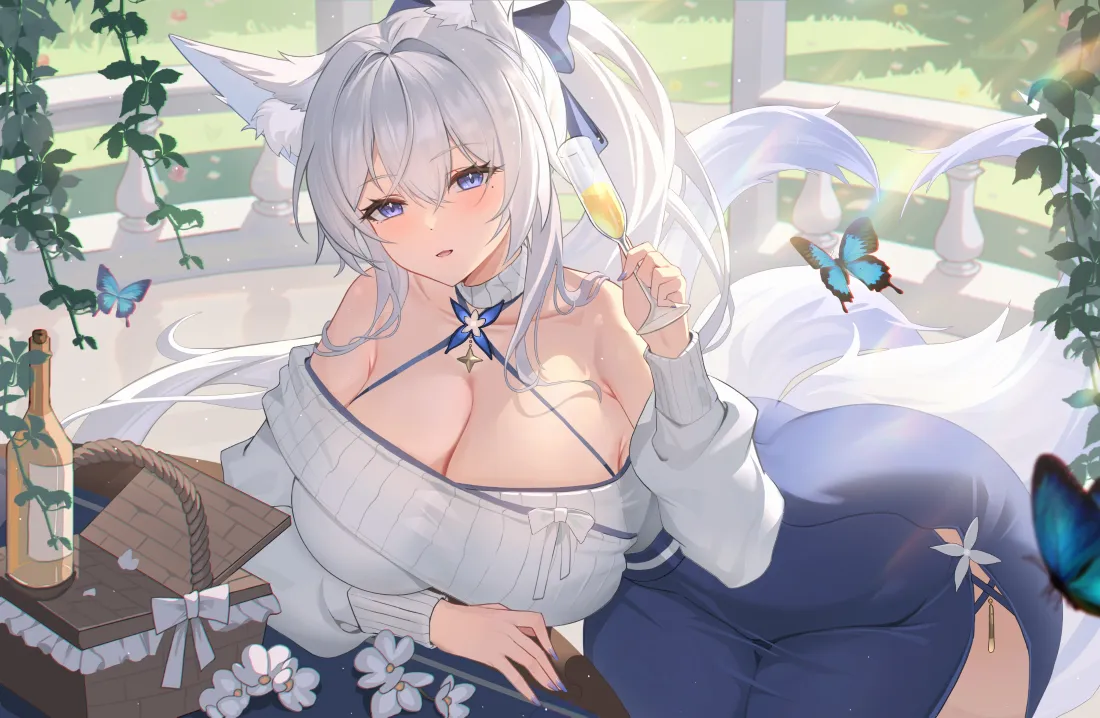 3k白发兽耳娘壁纸｜庭院蝴蝶背景 - 二次元「哲风壁纸」